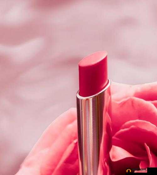 Ysl 水蜜桃：夏日里的甜蜜诱惑