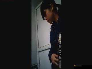 美女沟厕：揭秘不为人知的私密之地