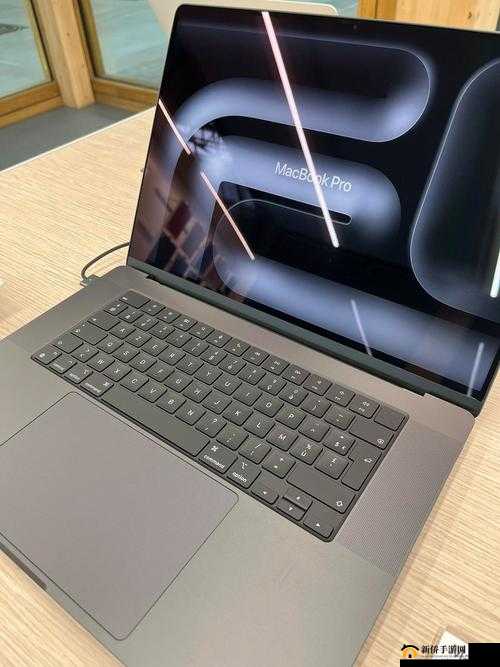 19 岁 MacBookPro：青春与科技的碰撞