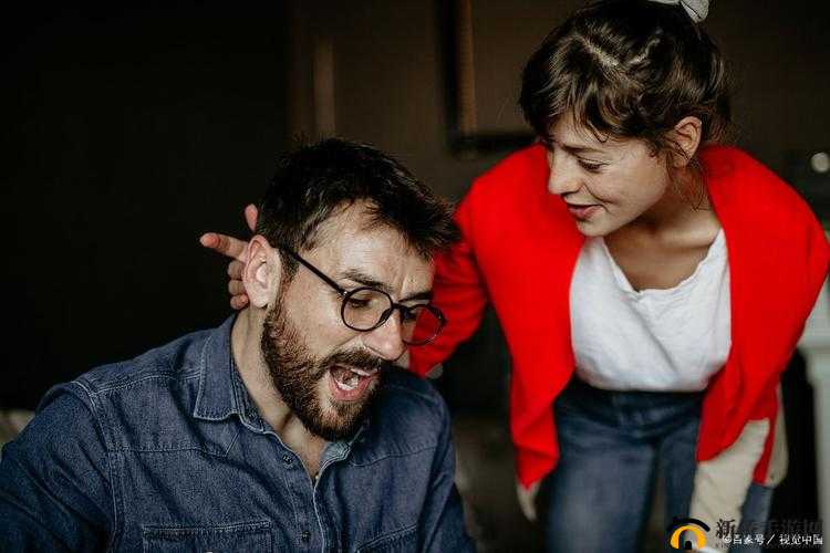 把你摁在地上摩擦如何机智回应：教你这样做