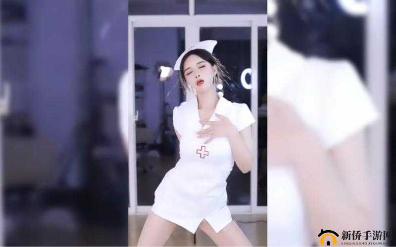 cc 小恩雅透明内抹油使用方法：涂抹私密处