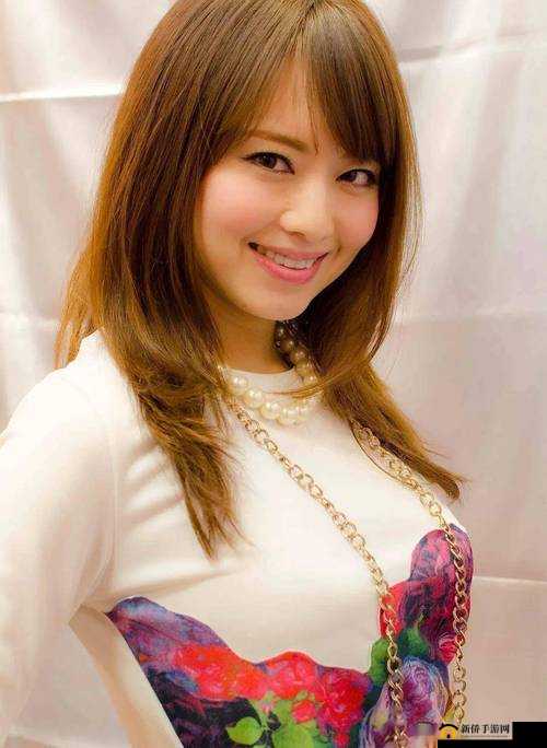 吉沢明步影音先锋：日本成人影片女演员