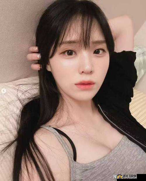 美女 100%露出奶子无遮挡免费观看：极致视觉盛宴