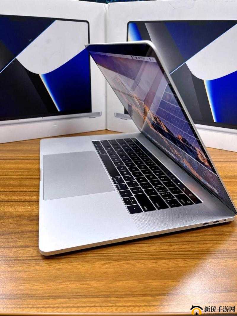 1819 岁 macbook-pro 高清：强大性能、极致视觉享受