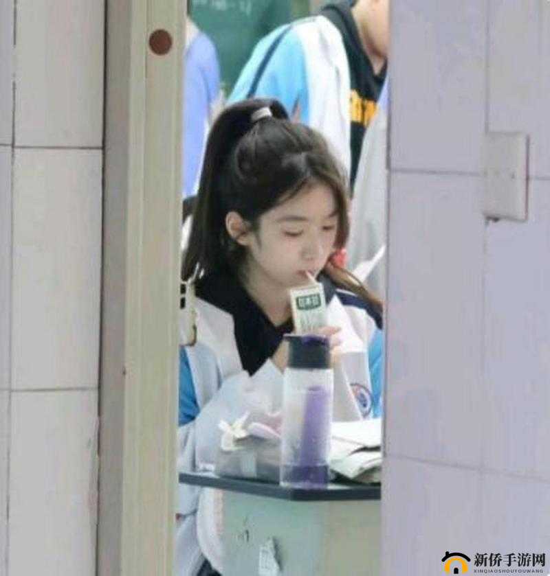 我们班班花竟是如此特别的小烧杯