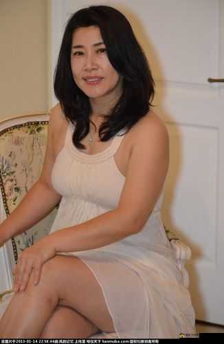 中国美妇大毛泬 Pics 展现独特魅力与风情