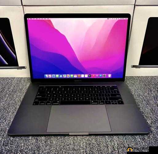 1819 岁 Macbook Pro 的屏幕：探索其独特显示魅力与性能表现