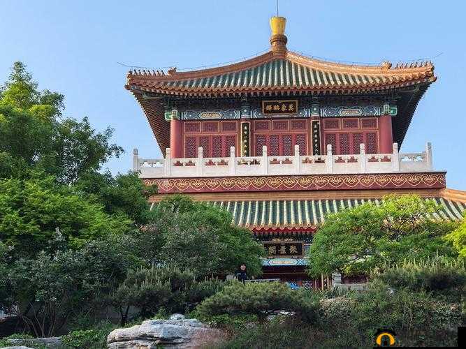 康熙御花园 Hlh ：探寻历史文化的瑰宝之地