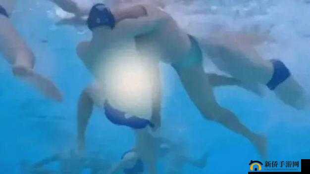 女人扒开裤衩让男生摸国产精品：国产影片中的性暗示