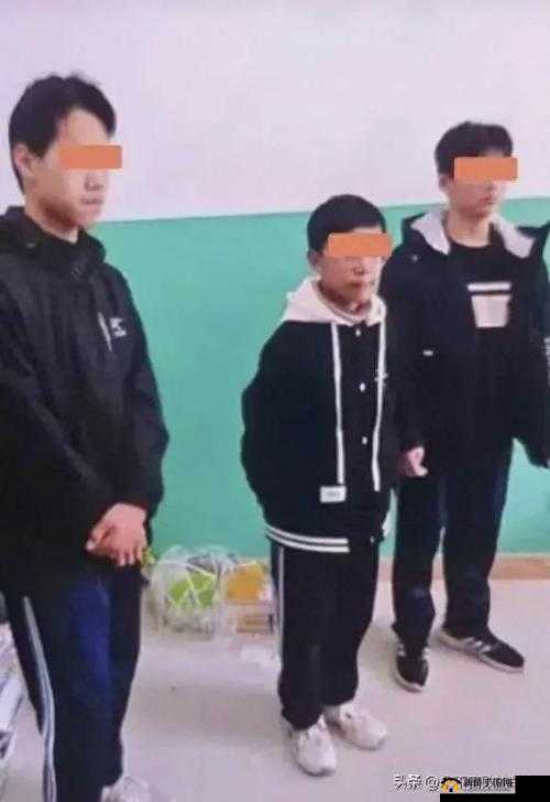 被全班玩弄的小柔 h：一场校园暴力的悲剧