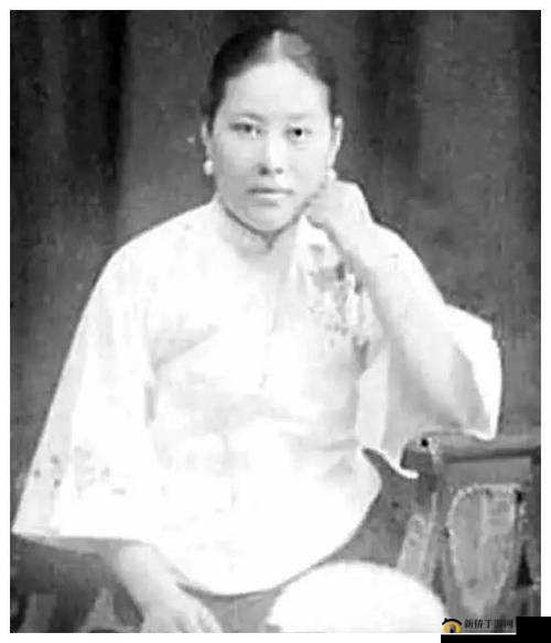 精疲力竭的赵敏：江湖历险后身心俱疲的侠女之路