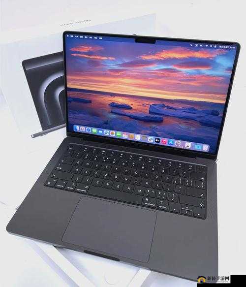 1819 岁 MacBook-Pro 高清-展现青春风采与科技魅力的完美结合