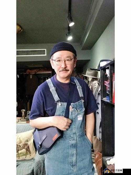 男生将坤坤申请女生的开元黄中黄：一段跨越次元的爱恋