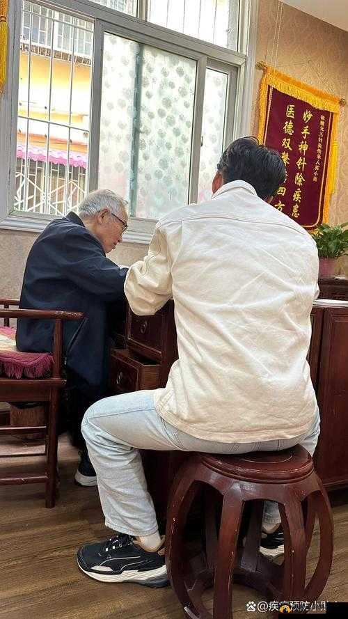 老中医用嘴排阴毒小雨：匪夷所思的荒唐治疗手段