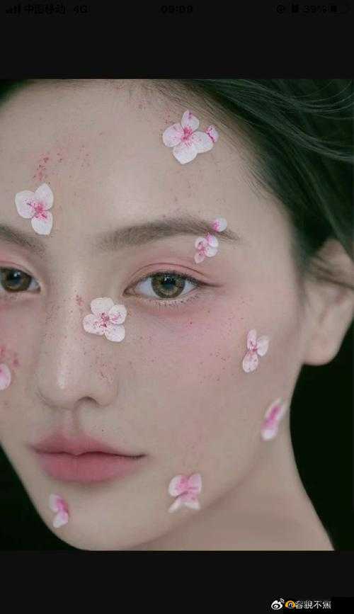 玉女桃花轻蜜粉定妆：打造精致妆容持久不脱妆