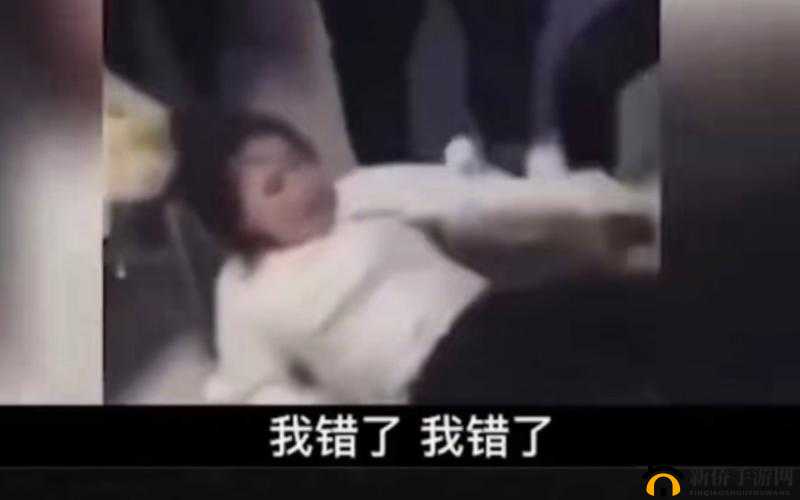 11 个人开火车的视频 56 分钟：超精彩不容错过的有趣画面